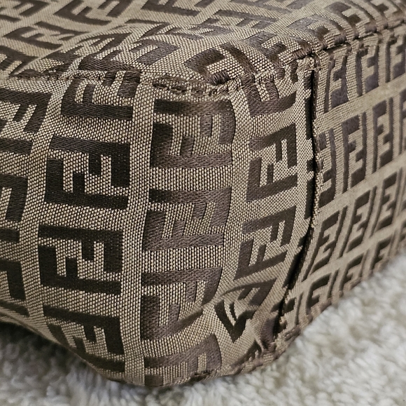 ❣️Fendi Brown Zucchino Bag❣️ - Picture 7 of 16